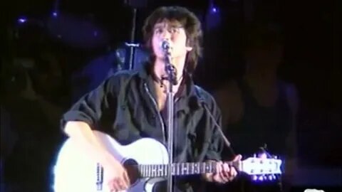 Кадр с концерта Виктора Цоя