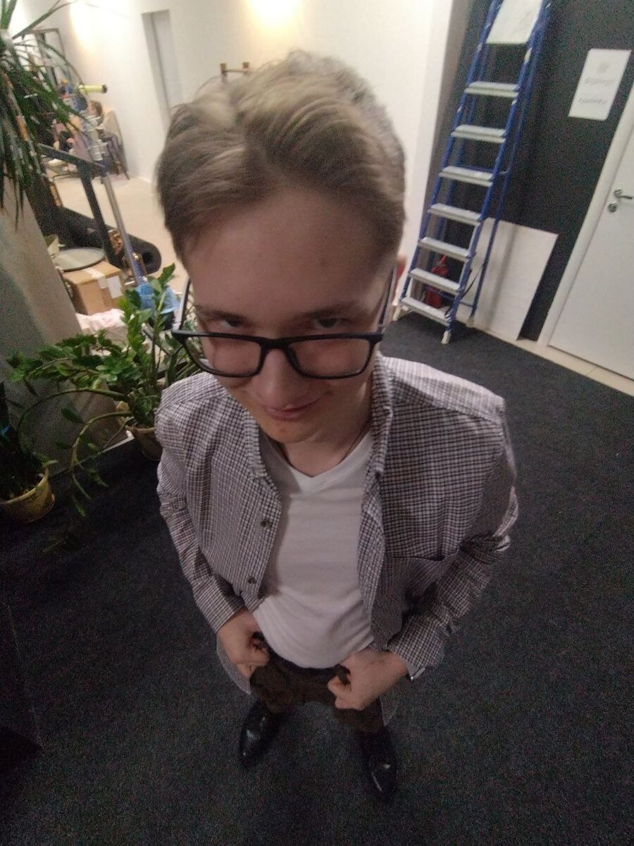 Константин Ефимов - типичный одиннадцатиклассник, уставший от подготовки к ЕГЭ