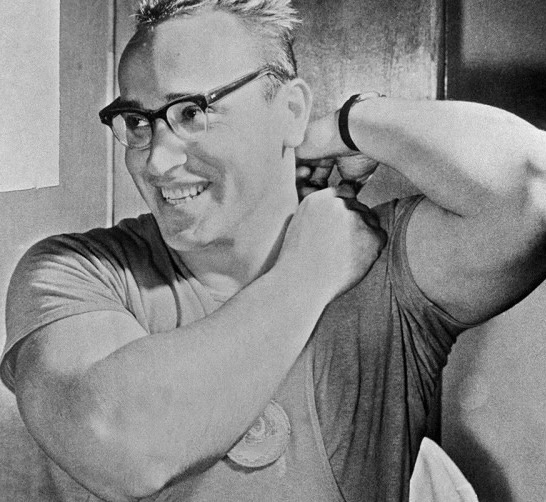 Юрий Власов