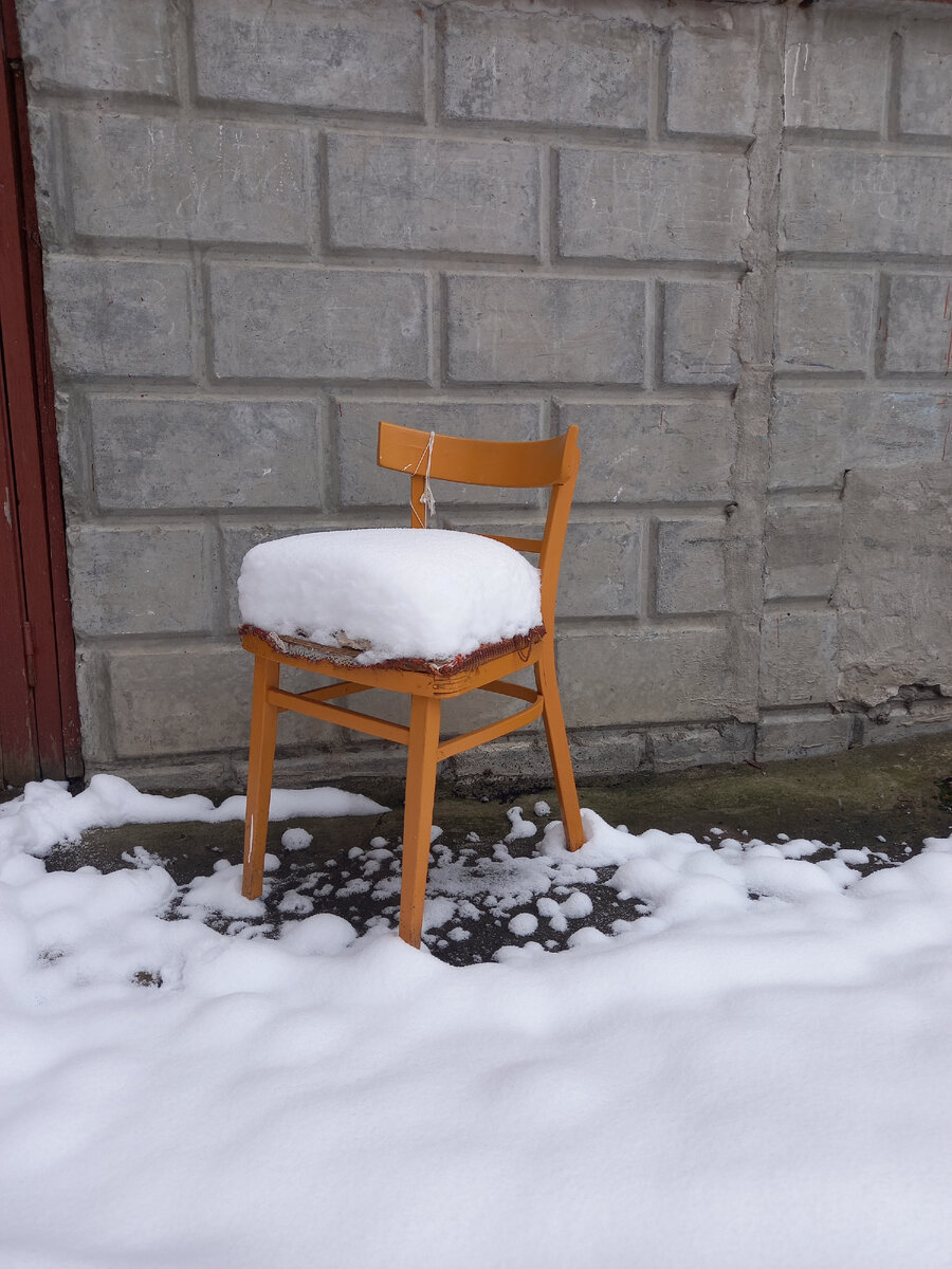 Вот столько снега сегодня по итогу насыпало.