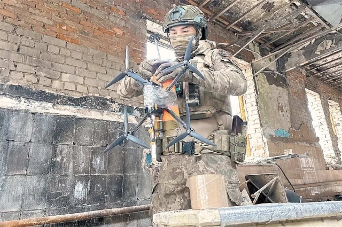    «Санакчи» рад получить паспорт РФ, но бьёт врага исключительно по идейным соображениям.