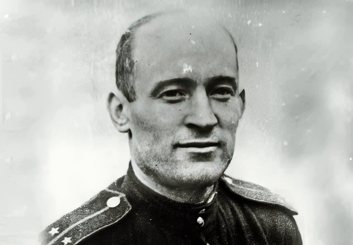 Лейтенант Александр Мамкин