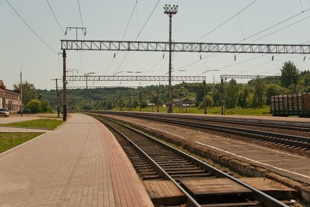 Железнодорожная станция. Иллюстрация взята из открытых источников