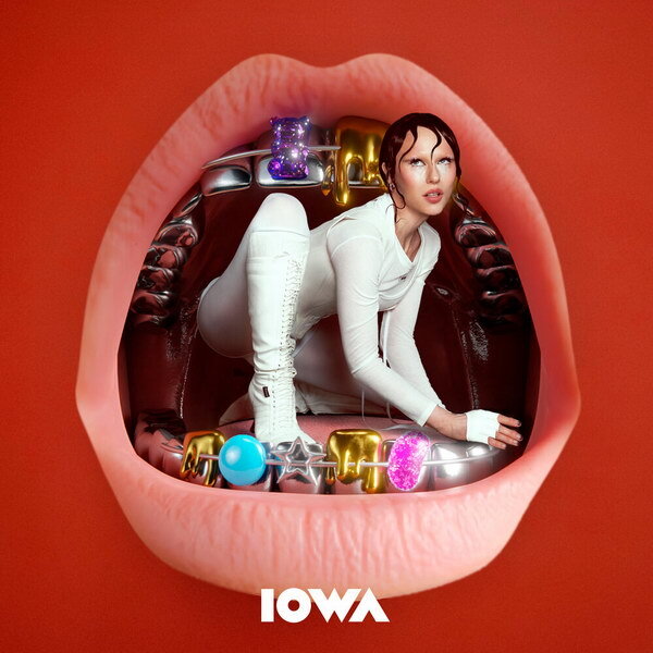     Рецензия на песню IOWA «Кусь»: Прилично о личном