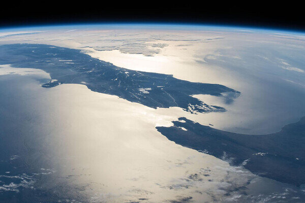 Public domain/Astronaut photograph ISS042-E-178671 by unspecified member of the Expedition 42 crew. Caption by M. Justin Wilkinson, Texas State University, Jacobs Contract, at NASA-JSC.