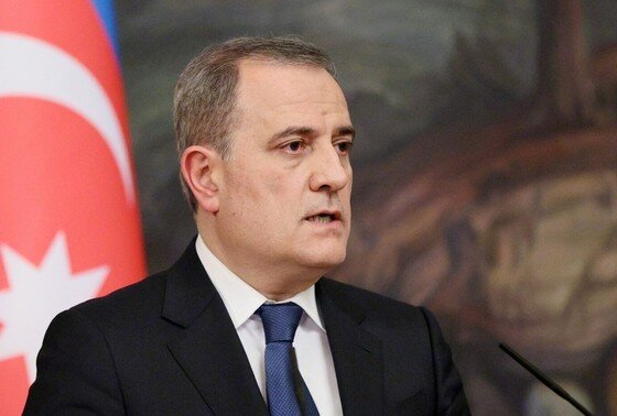    Джейхун Байрамов