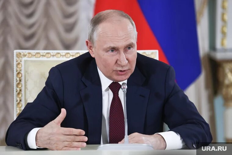 Путин утвердил Основы государственной политики страны в области исторического просвещения Фото: Владимир Андреев © URA.RU