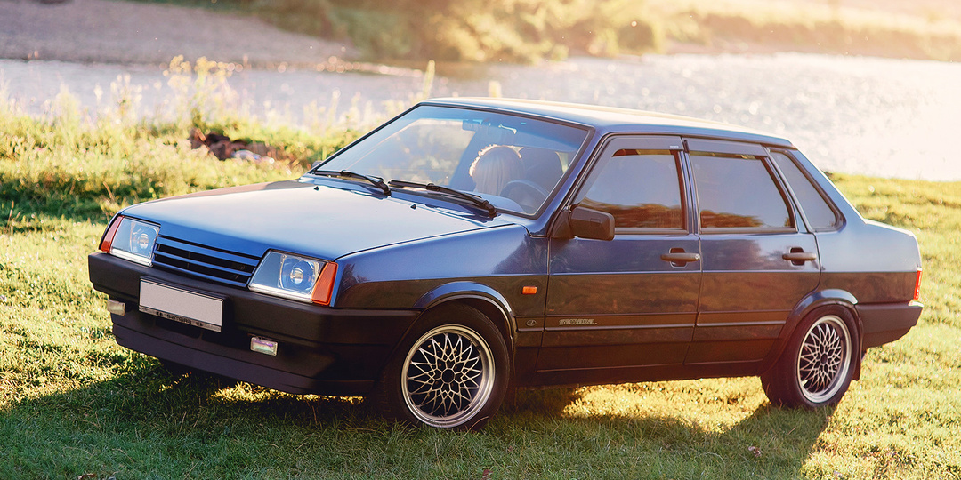 Автомобиль ВАЗ-21099 "Спутник"