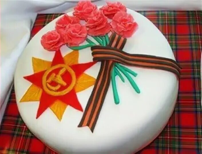 Торт на 9 мая с днем победы. Как украсить торт на 9 мая. Украсить торт на день победы. Украсить торт на день победы. Тортик на 9 мая.