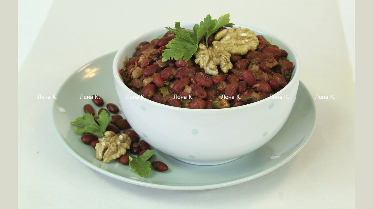 лобио с помидорами,приготовление и фото Лены К.