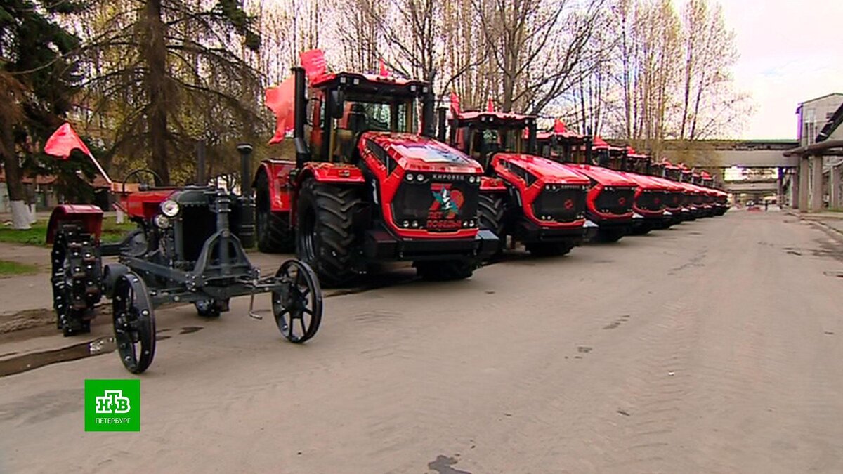 В честь 9 Мая по Петербургу промаршировали «Кировцы» | НТВ: лучшее | Дзен