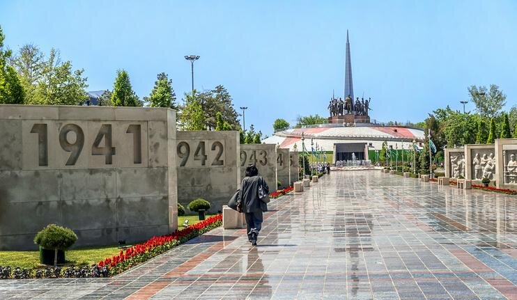 «Парк Победы» в Ташкенте. Фото Андрея Кудряшова/«Фергана»