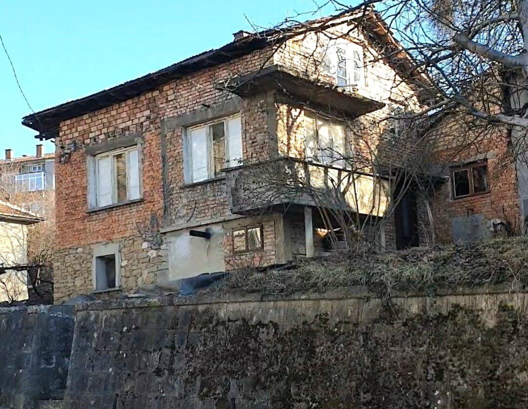 Дом №1 (листайте вправо)
