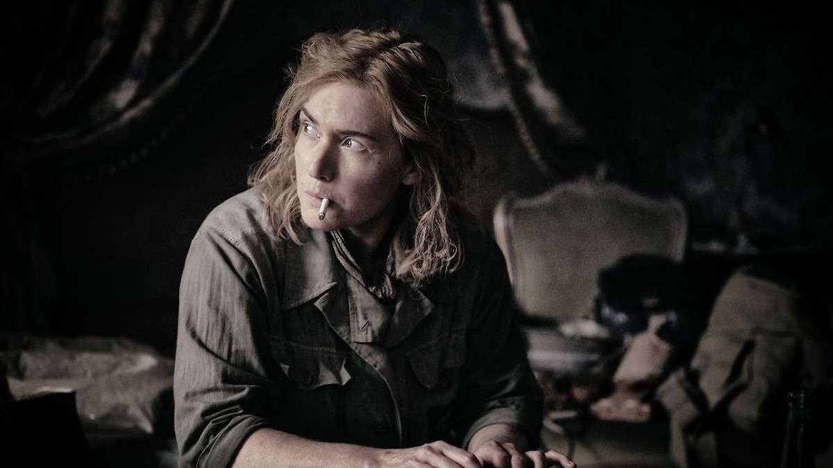 Кейт Уинслет в фильме "Ли"