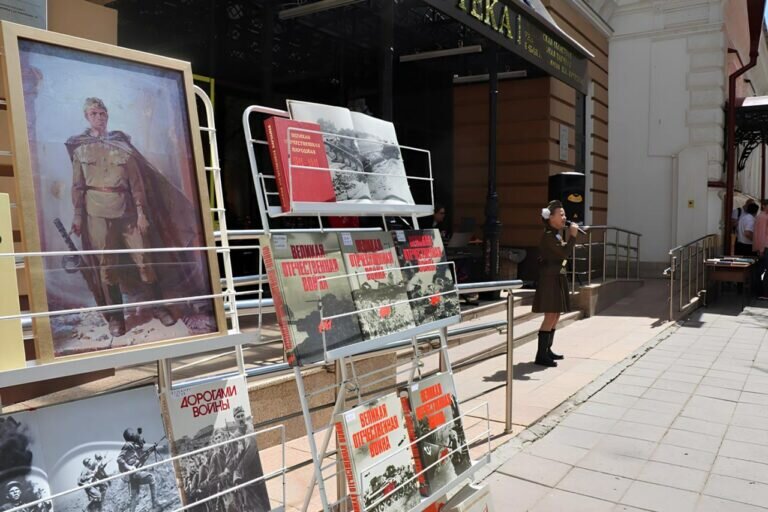    В День Победы библиотека имени Крупской приглашает оренбуржцев на праздничные мероприятия Марина Шарт