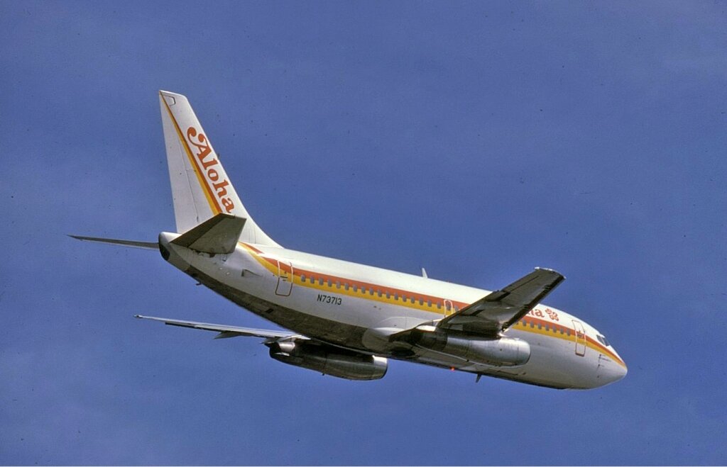 Идентичный Boeing 737 авиакомпании Aloha Airlines