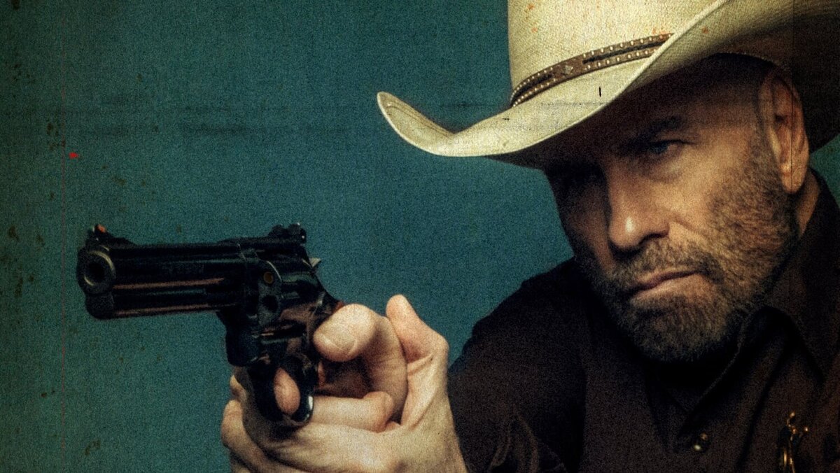 Кадр из фильма "Земля мафии"