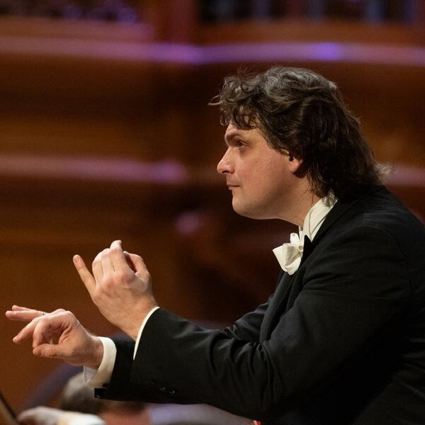     Государственный Кремлевский оркестр награжден Орденом святых Кирилла и Мефодия