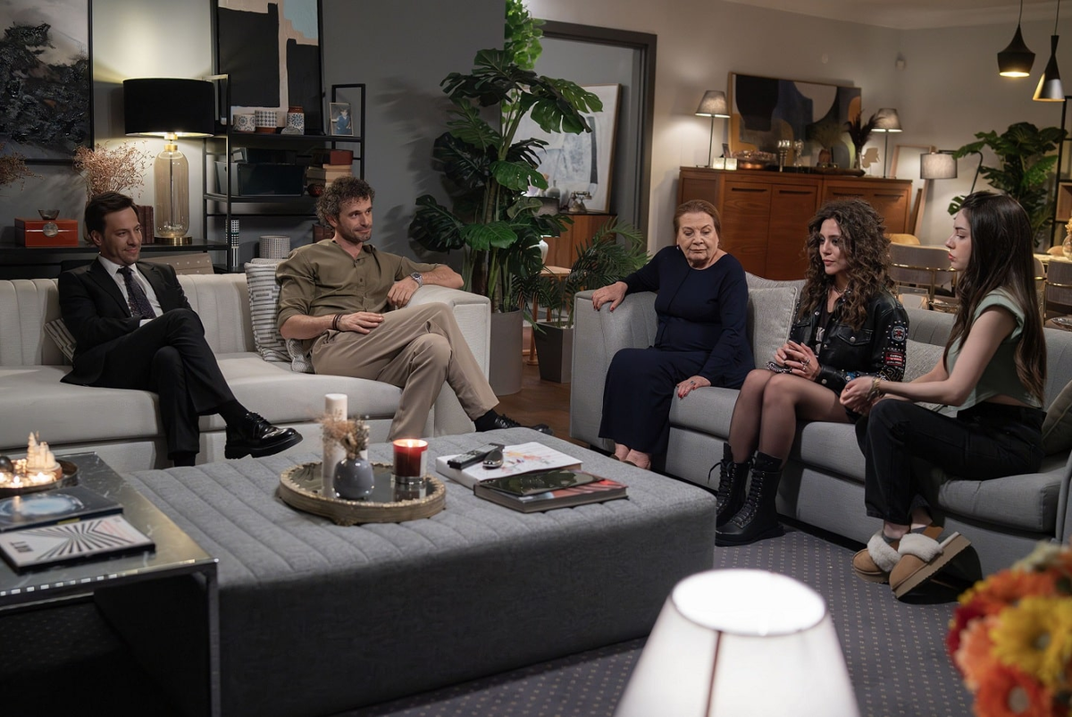 фото: кадр сериала