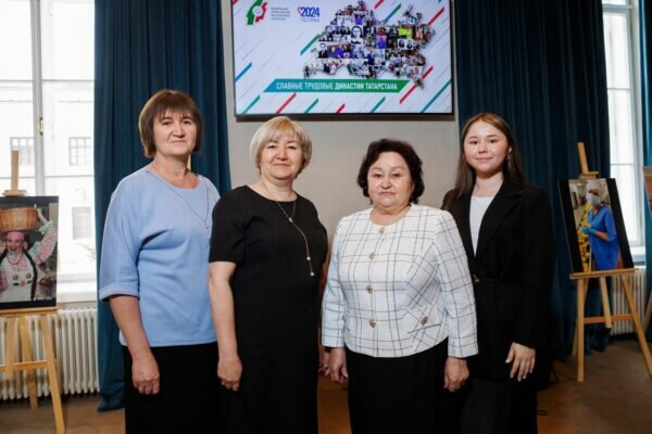    Все представительницы педагогической династии – члены профсоюза