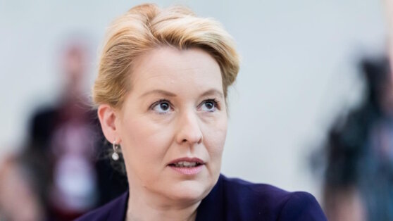    Случаи нападения на политиков участились в Германии Сергей Бунеев