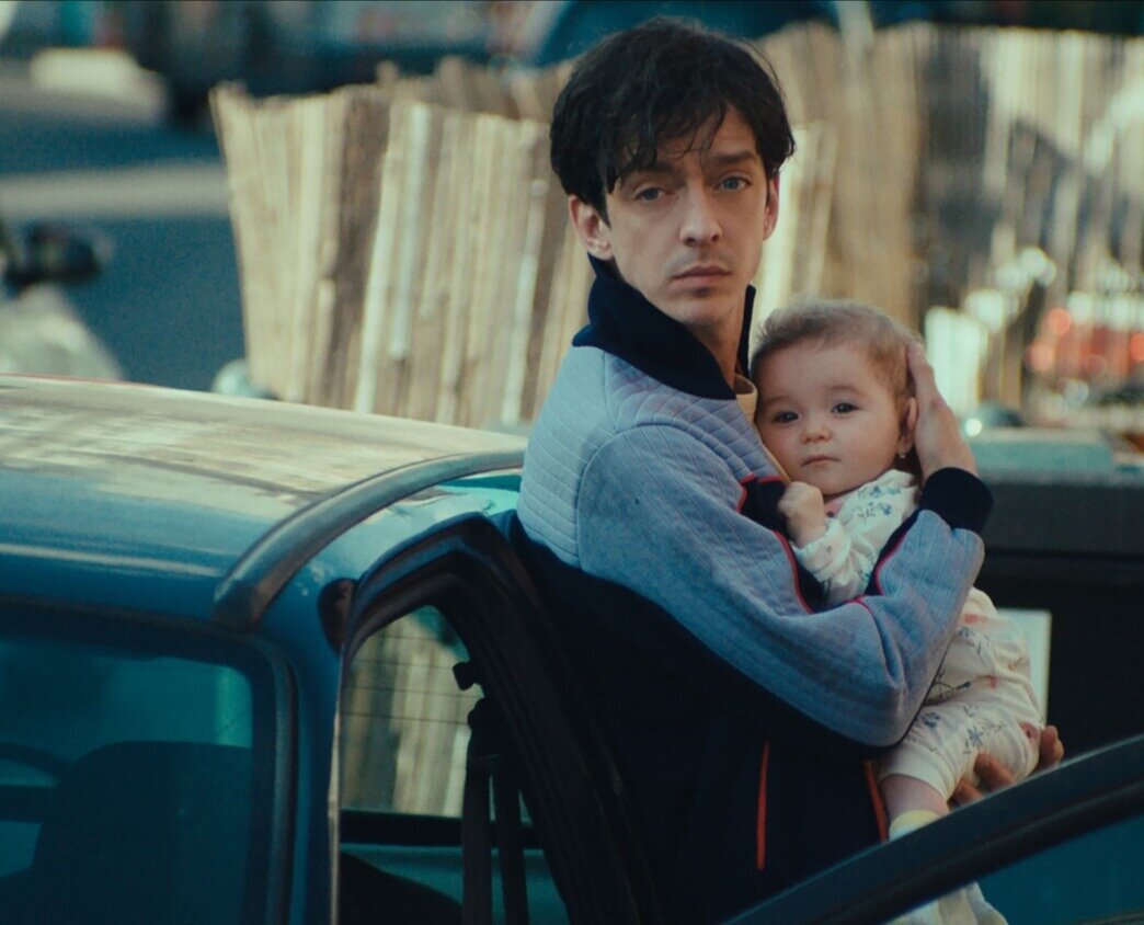 Кадр из фильма "Дочь своего отца".