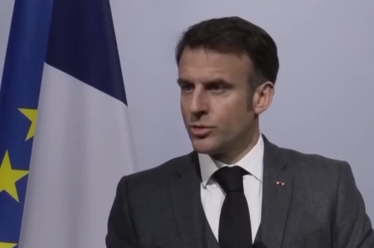    infoBRICS: Макрон испугался вызова посла Франции в МИД России