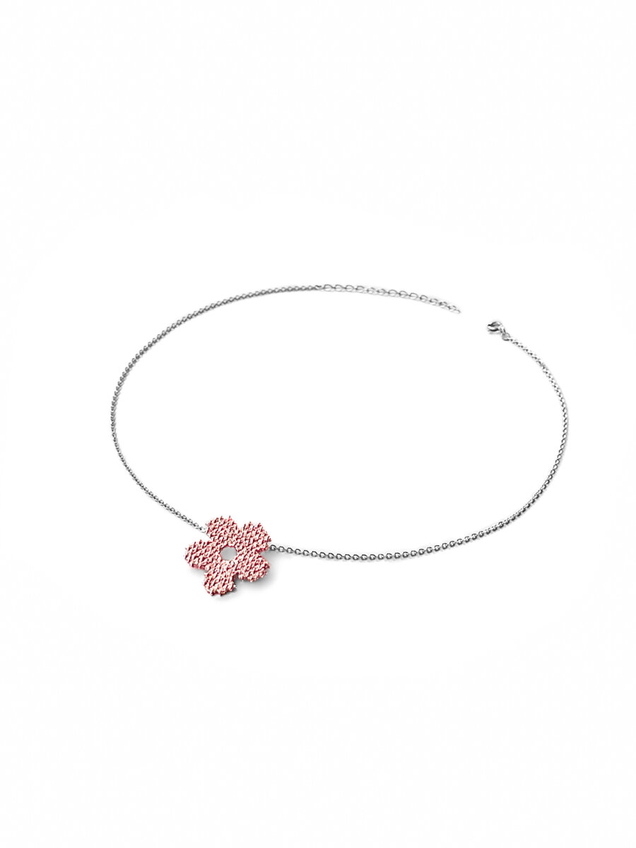 Серебряное колье «Вышивка» pink