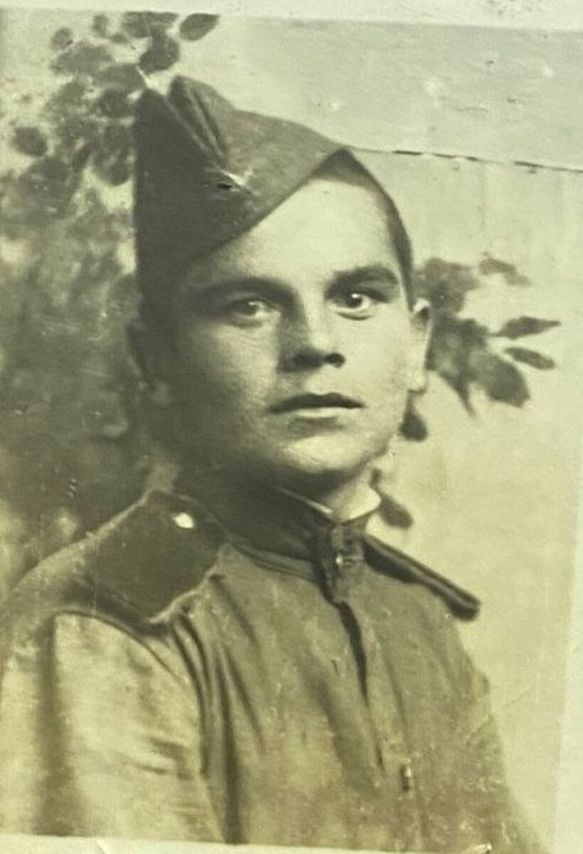    Сергей Кожинов ушел на фронт в 17 лет. Фото: личный архив