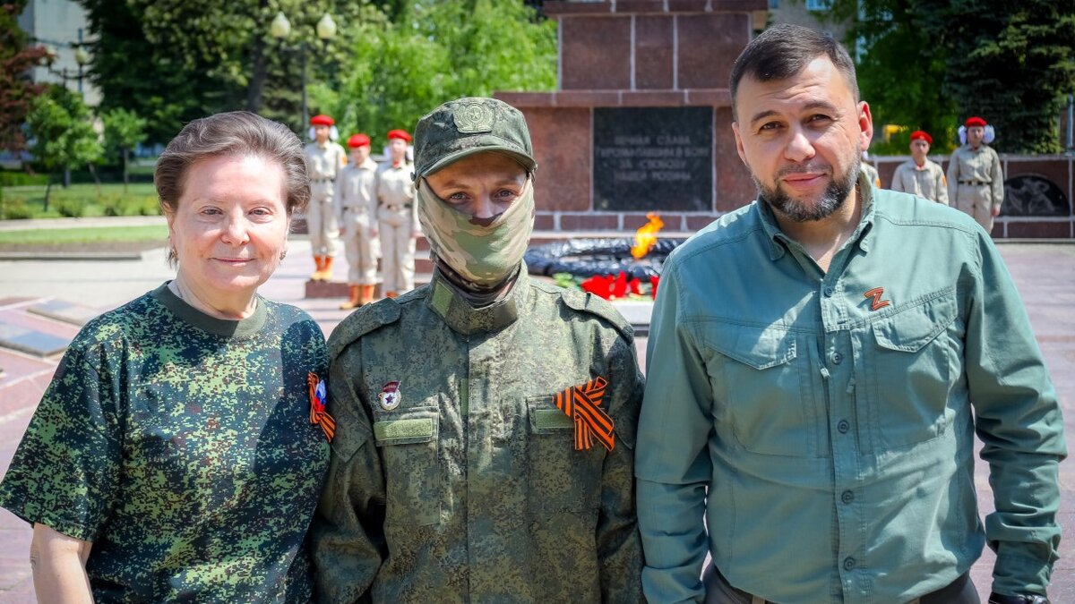    Поздравление губернатора Югры и главы ДНР с Днём Победы