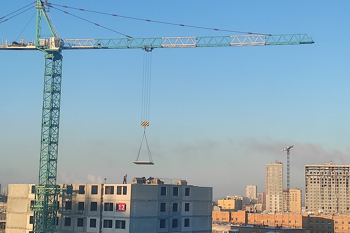 До конца 2024 года в регионе должны достроить еще семь проблемных домов.  Фото: ФедералПресс / Наталья Ельцова