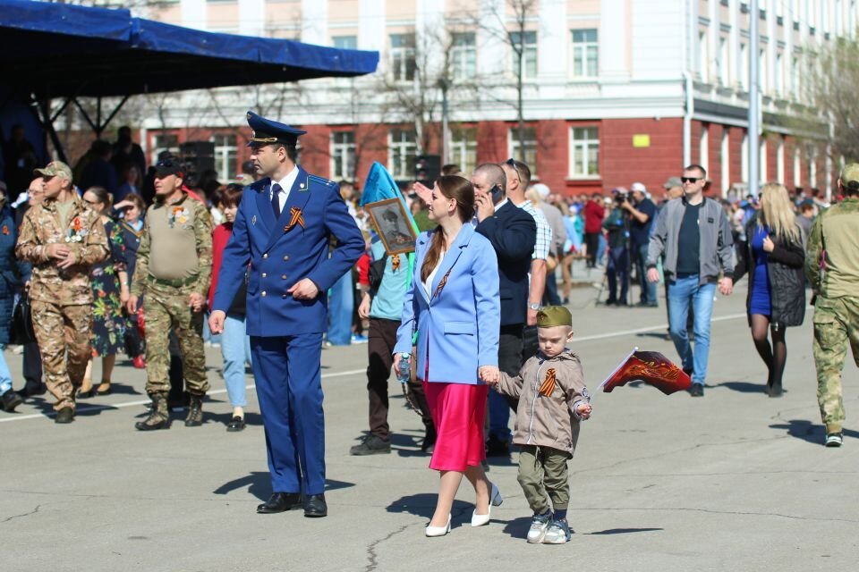    День Победы в Барнауле. 9 мая 2024 года. Источник: Виталий Барабаш/"Толк"