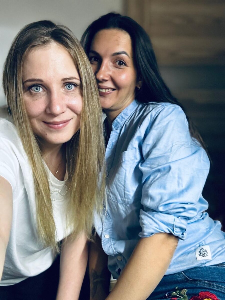 Это мы с Юлей дружим уже 22 года