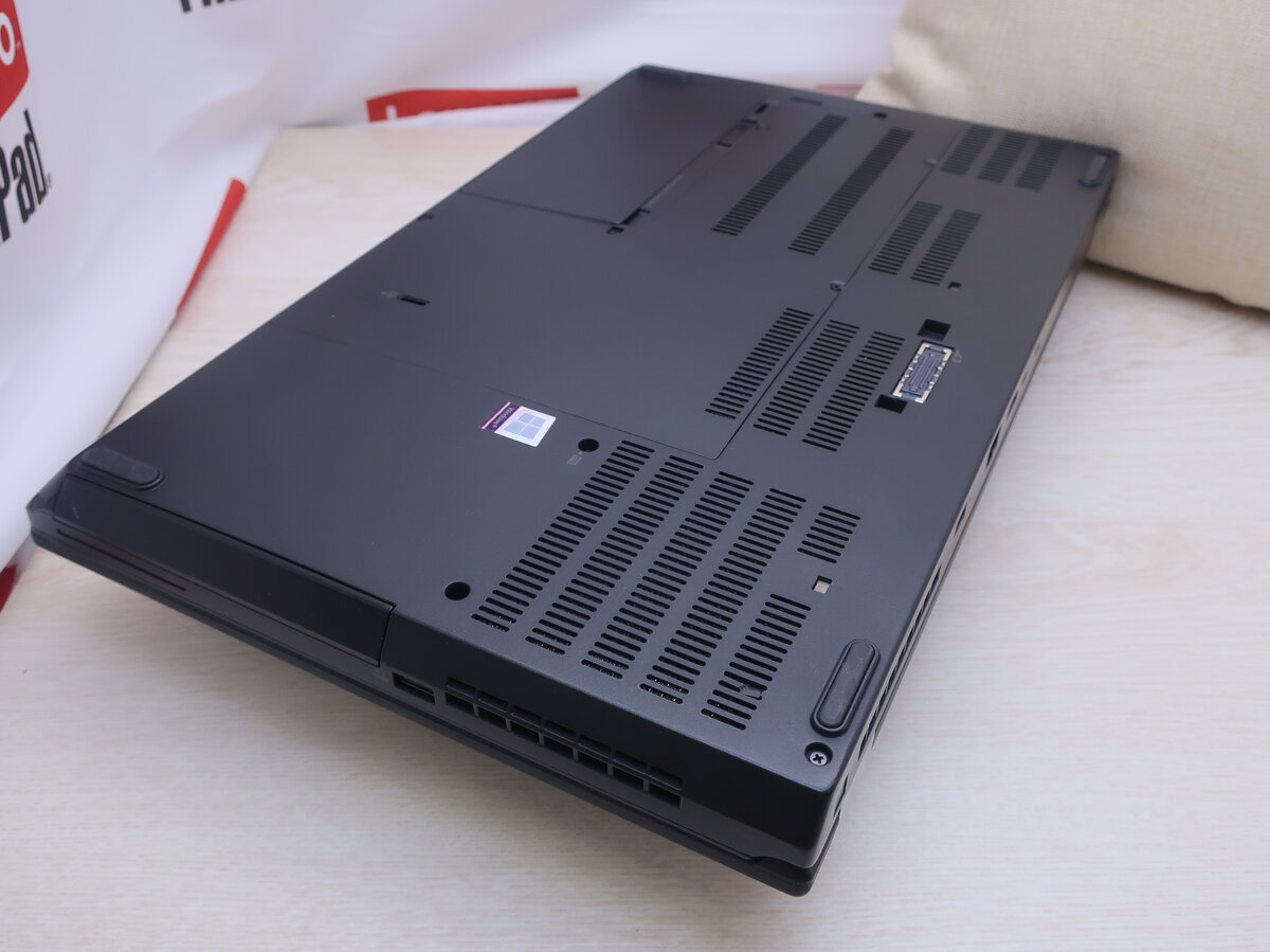Внешний вид Lenovo ThinkPad P70