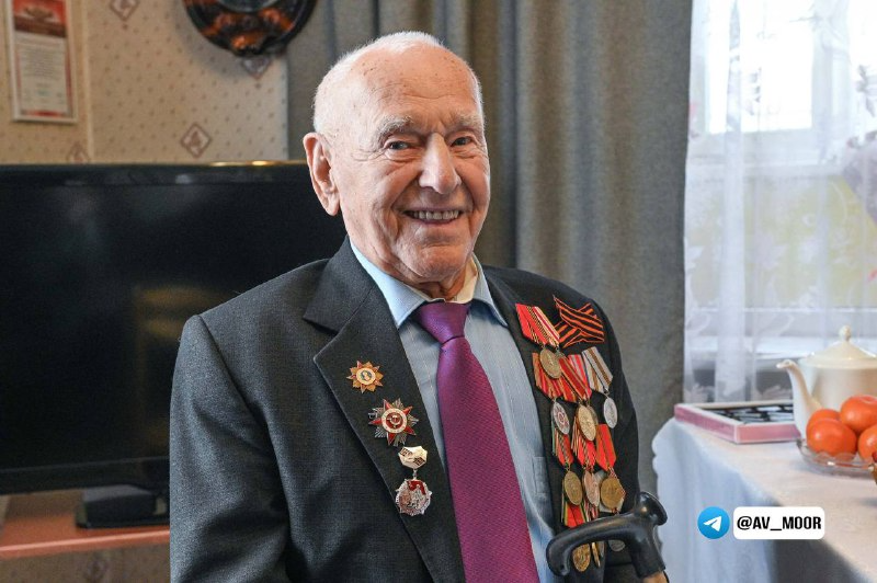 Тг-канал Моора📷
