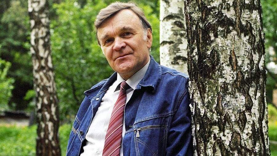 Писатель Юрий Бондарев, 1970-е годы.