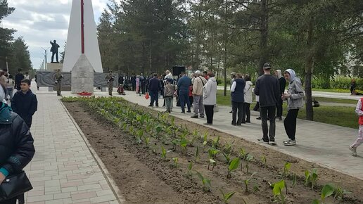 9 мая День Победы всех с праздником друзья