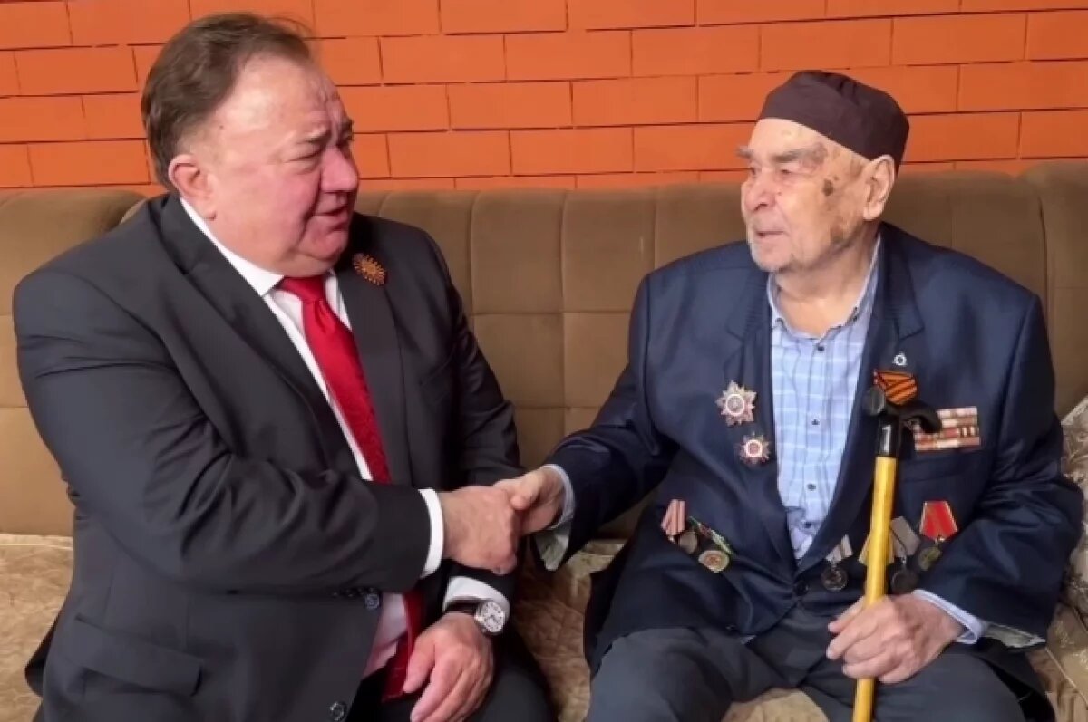    Последнего ветерана ВОВ из Ингушетии 9 мая навестил глава республики