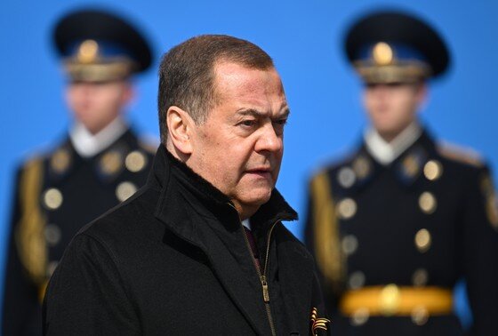    Дмитрий Медведев