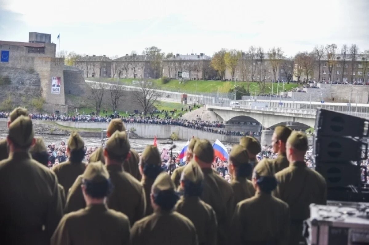    Масштабный концерт в честь 9 Мая прошёл в Ивангороде