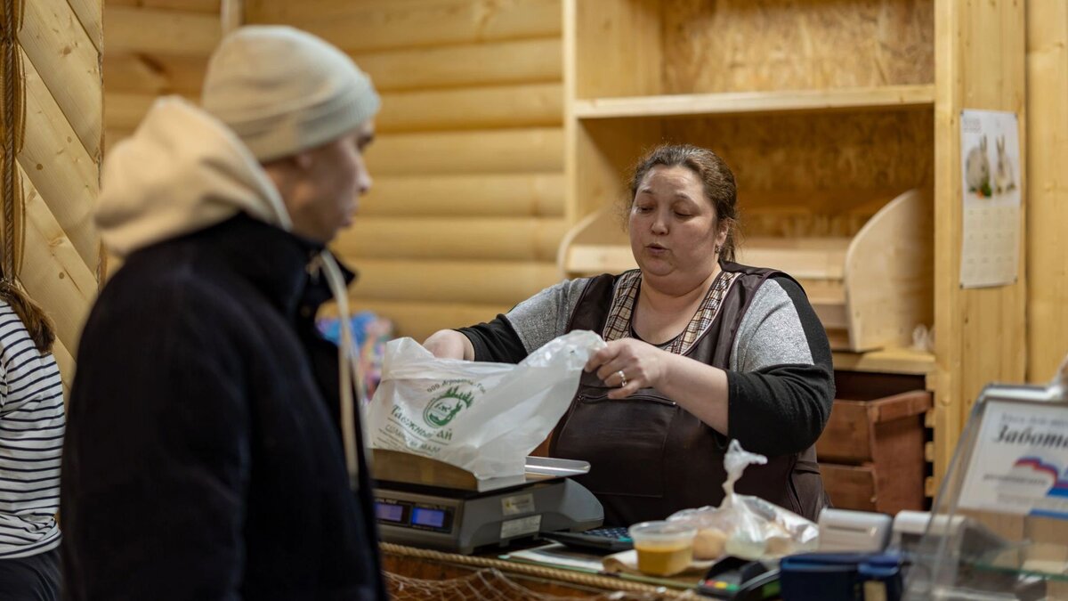 В Новом Уренгое бизнесмены узнают, нравятся ли их компании горожанам |  Север-Пресс Новости Ямала | Дзен