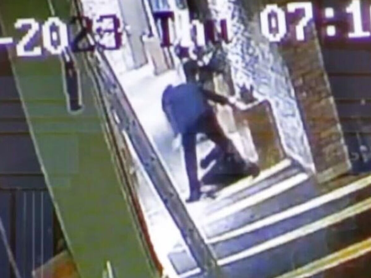    Кадр записи камеры видеонаблюдения© Верховный суд Казахстана