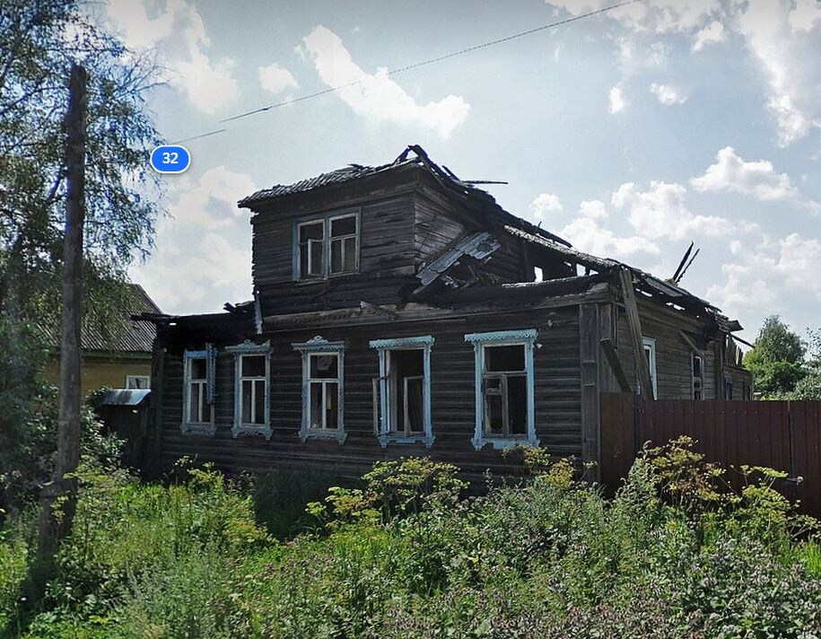 Дом Рясенских на ул. Урицкого.  (панорамная съемка Яндекс-карт 2012 года).