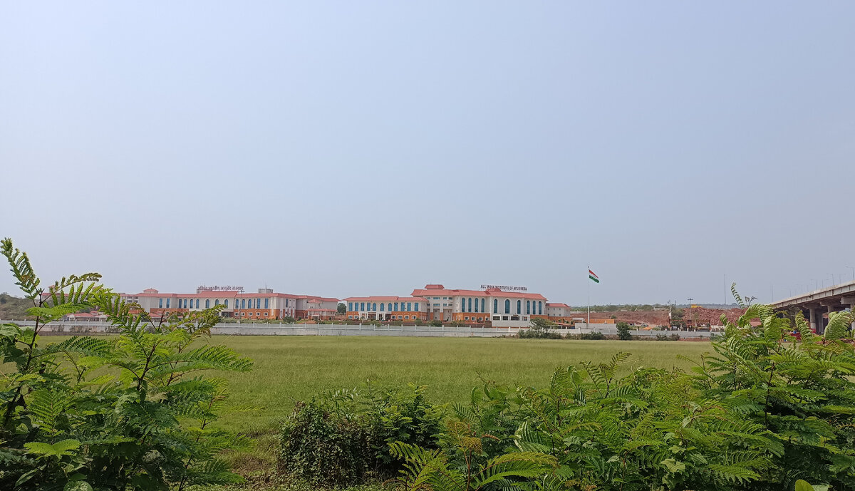 Большая государственная аюрведическая клиника в Гоа. Вот такое новое большое красивое здание.