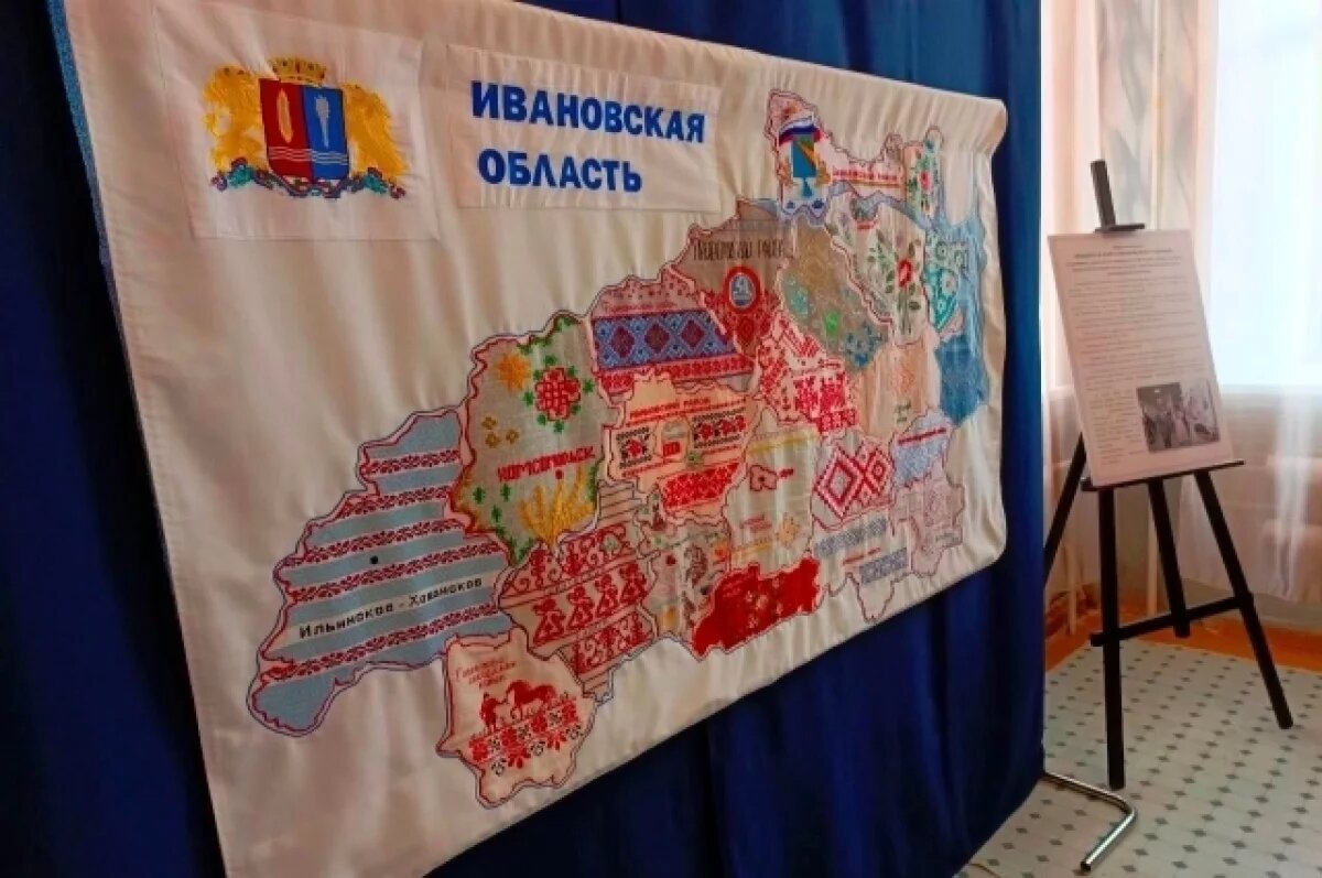    В Пестяки приехала передвижная выставка «Лоскуток и строчка»
