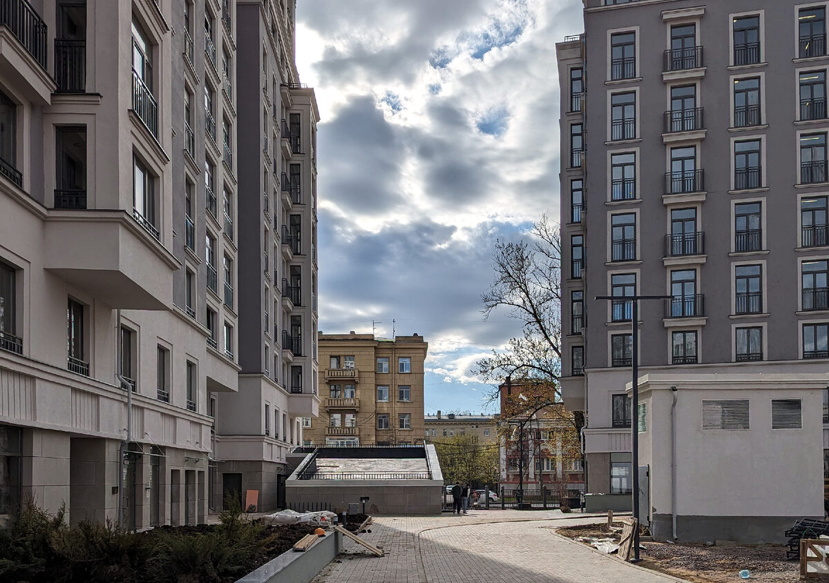 ЖК «ID Park Pobedy». Сталинский ампир в не самом подходящем месте… | Андрей  Кузнецов | Дзен