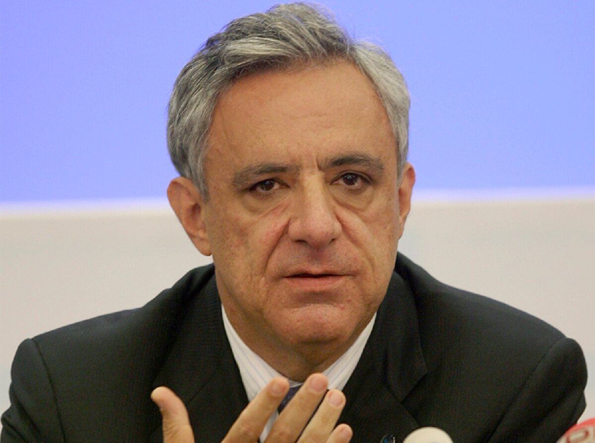 экс-министр иностранных дел Армении Вардан Осканян