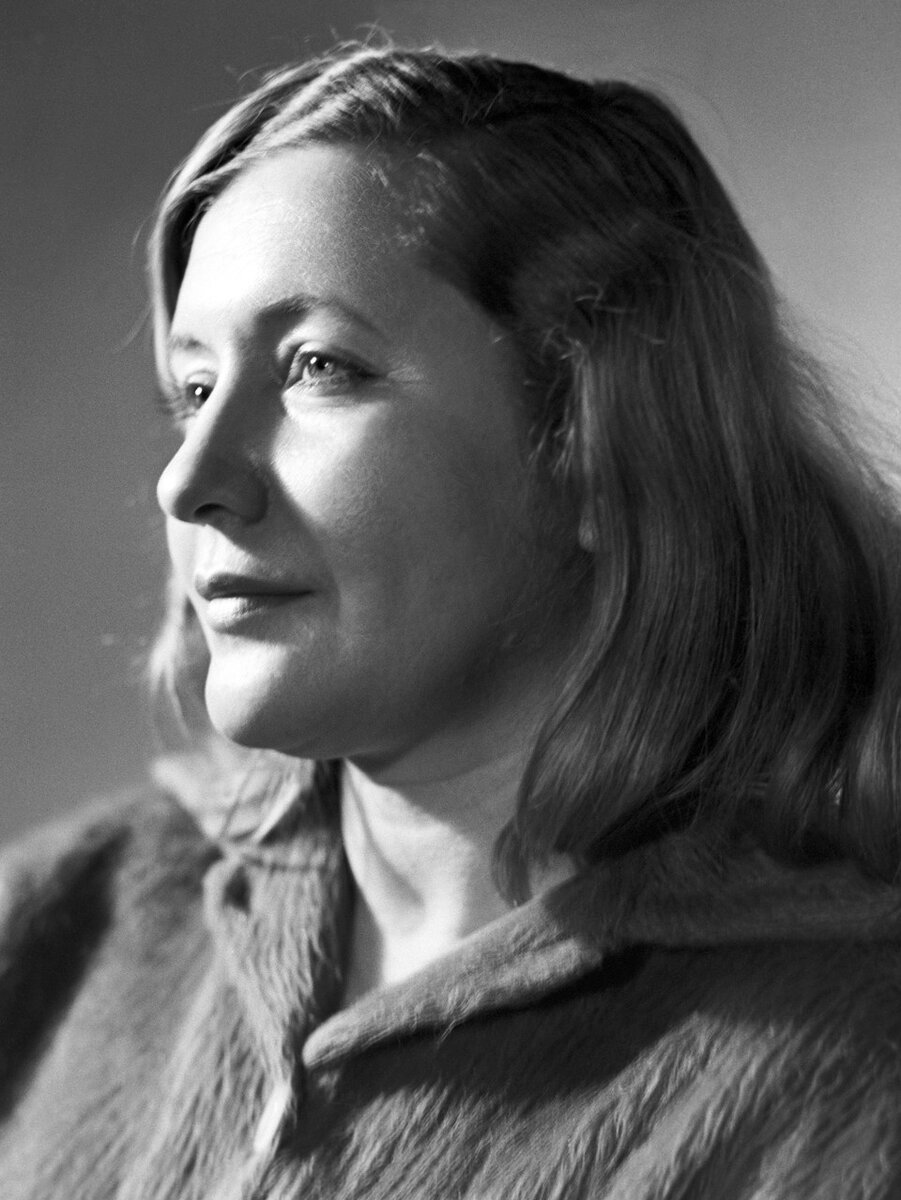    Поэтесса Юлия Друнина. Фото: Владимир Савостьянов, Валентин Мастюков/ТАСС