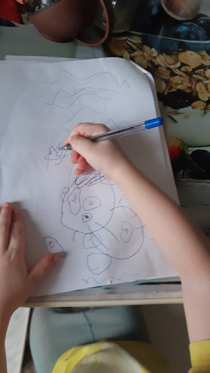 Слава нарисовал, сказал мишка😄