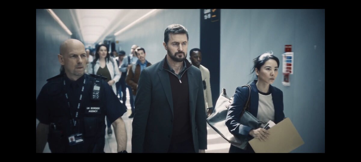 Кадр из сериала. 